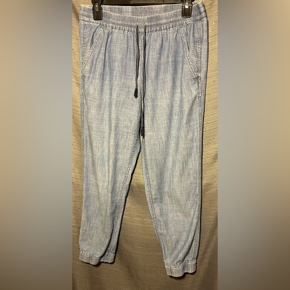 J Crew‎  Chambray  Tie Waist Capri Size 2 - Picture 1 of 4